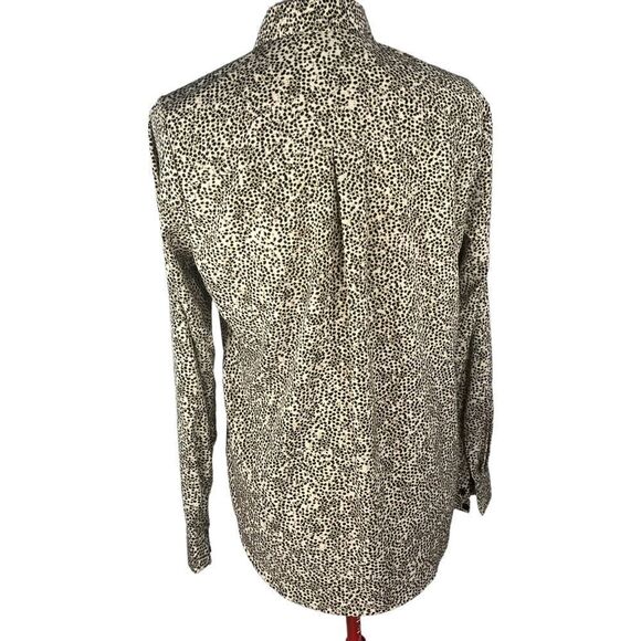 đť…şH&M Brown Animal Print Button Down Shirt Long Sleeve Wrists Buttoned Size 2 - Picture 2 of 9